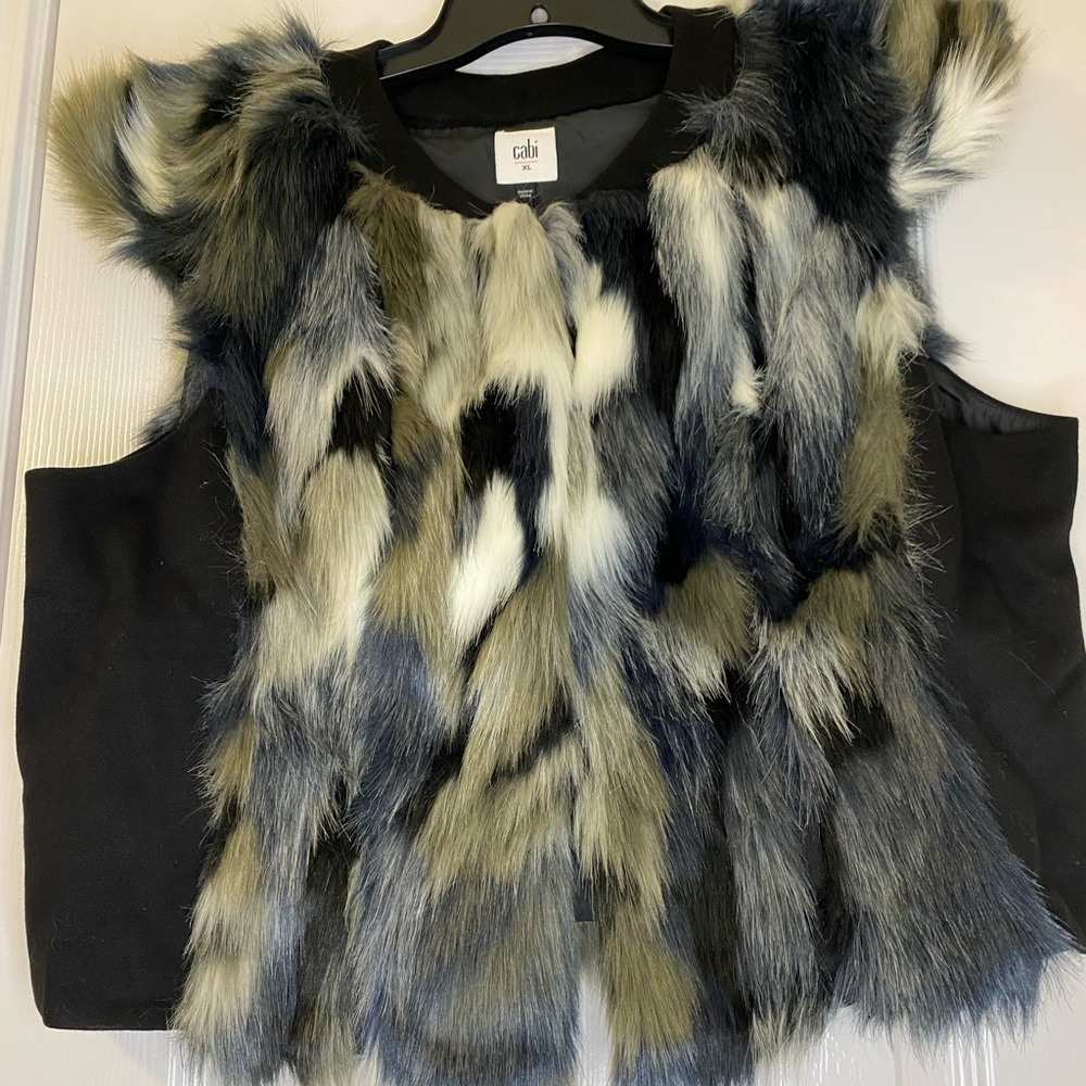 Faux Fur Women’s Vest - Cabi